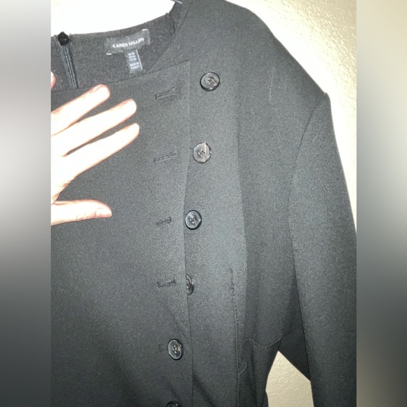 Karen Millen Plus Structured Crepe Strong Shoulder Dress Black 14 - Picture 8 of 11